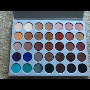 Morphs x Jaclyn Hill Eyeshadow Palette
